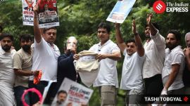 The protesters marched from the Indian Youth Congress (IYC) office on Raisina Road and were moving towards Jantar Mantar