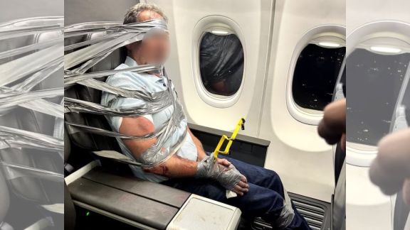 Passengers and crew restrained the man using zip ties and duct tape. (Image: X/ Breaking Aviation News & Videos)