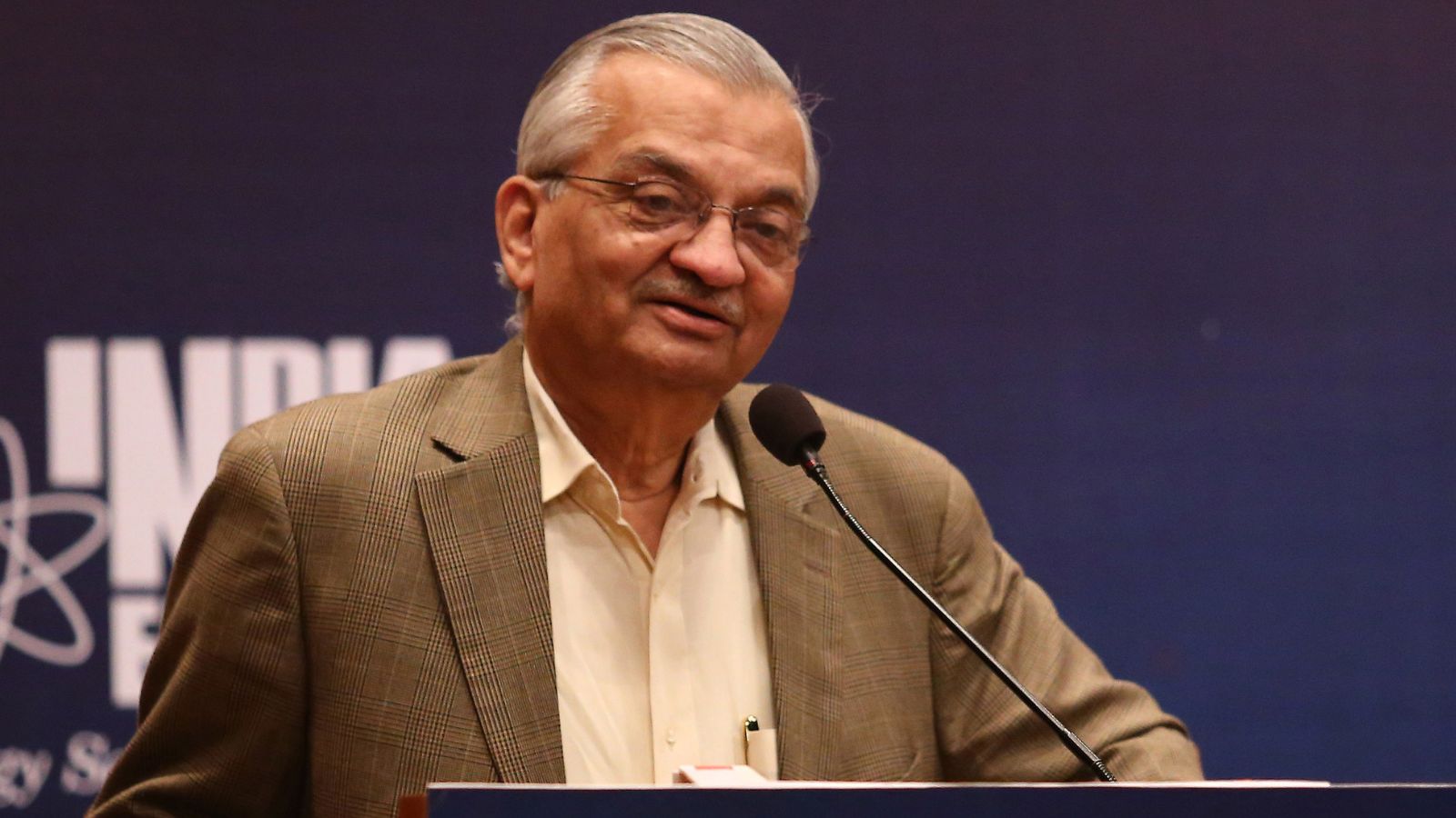Nuclear Scientist Advocates Thorium Transition to Secure India's Energy Future