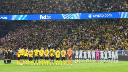 Players observe a minute of silence for the victims of the tragedy in Nepal before the Champions League opening phase soccer match between Borussia Dortmund and Villarreal in Dortmund, Germany, Tuesday, Sept. 8, 2026. (AP Photo/Martin Meissner)