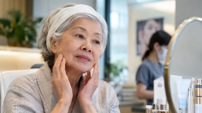 China woman spends Rs 4 crore on beauty treatments