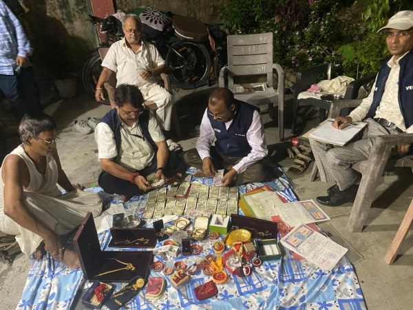 Rs 80 lakh cash, jewellery: What search at Bihar bureaucrat couple’s premises threw up