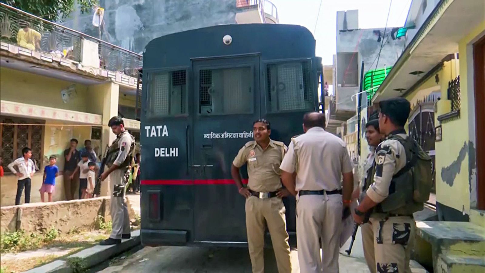 Man befriends girl online, rapes her at Delhi hotel