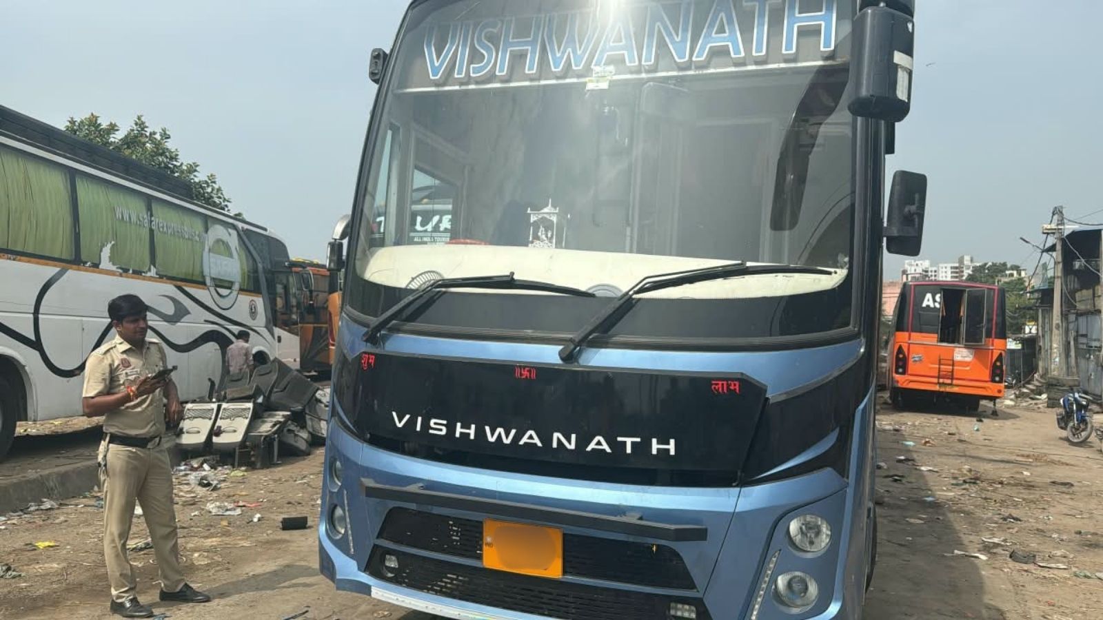 दिल्ली में चलती बस के भीतर किशोरी के साथ सामूहिक दुष्कर्म: बिना पुलिस वेरिफिकेशन के रखे गए थे ड्राइवर और कंडक्टर