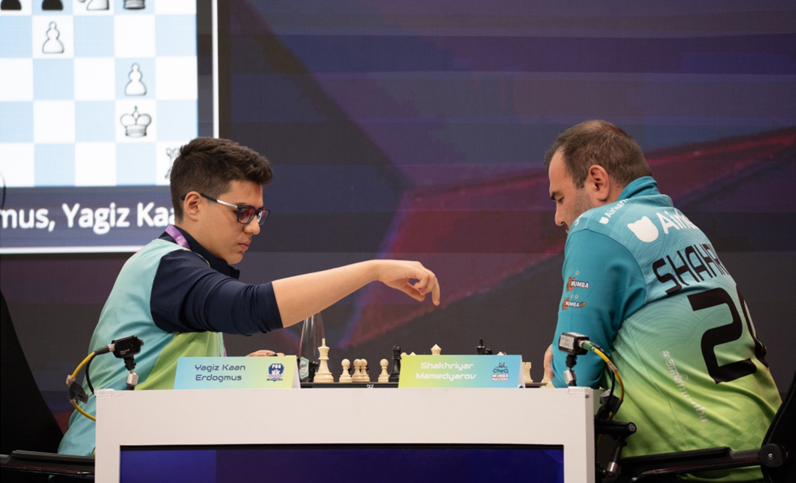 Yagiz Kaan Erdogmus facing his coach Shakhriyar Mamedyarov in the GCL. (GCL Photo)