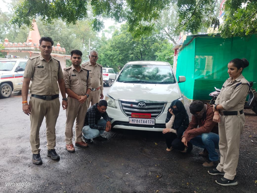 fake IAS officer Tripti Singh Rajput