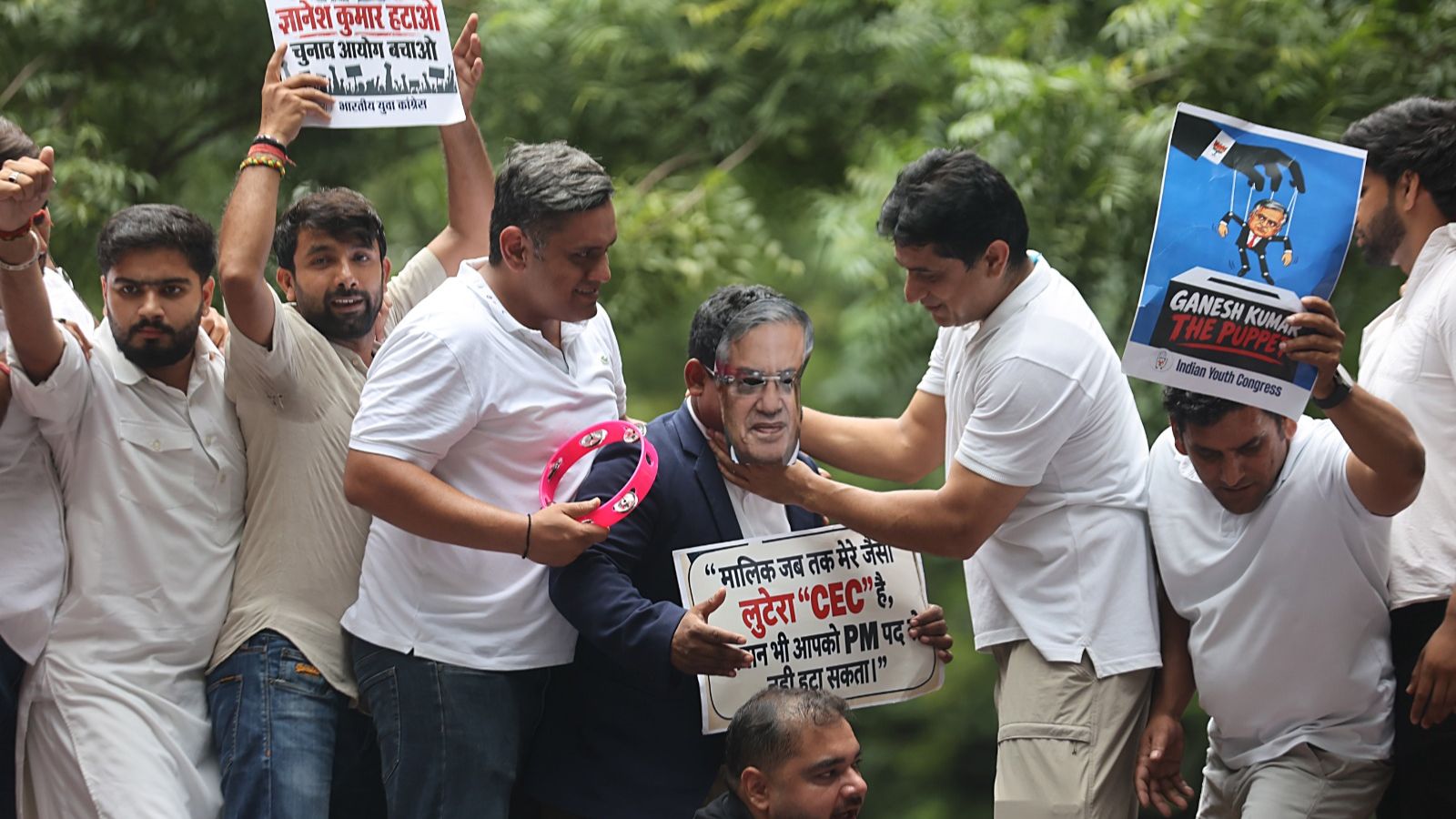 Two Congress leaders detained for defacing CEC Gyanesh Kumar’s ancestral home in Agra