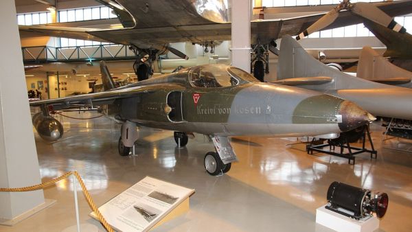 Folland Gnat, which became nicknamed the 'Sabre Slayer'.