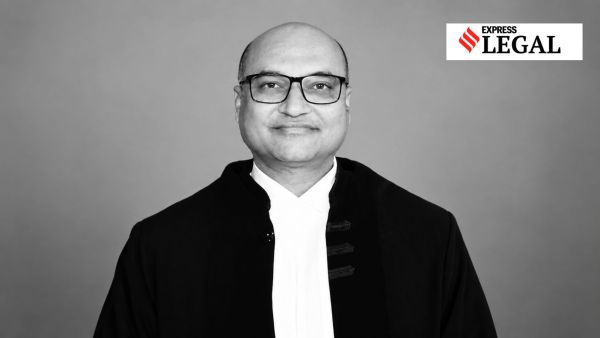 Justice M M Nerlikar Bombay High Court