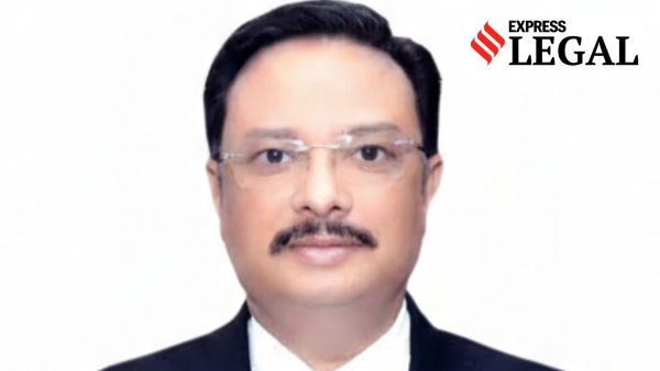 Justice Sanjeev S Kalgaonkar Madhya Pradesh High Court bribery case