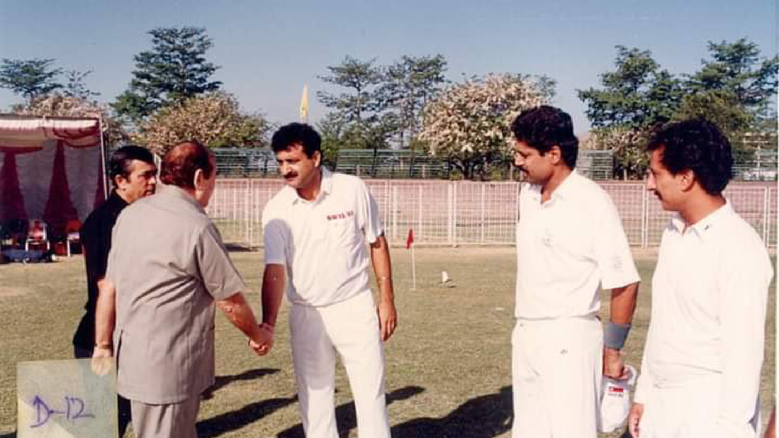 1983 World Cup winning captain Kapil Dev (second from right) along with his SWIL XI team-mates in the initial years of the All India JP Atray Cricket Tournament at Sector 16 Stadium in Chandigarh.  (Special Arrangement)