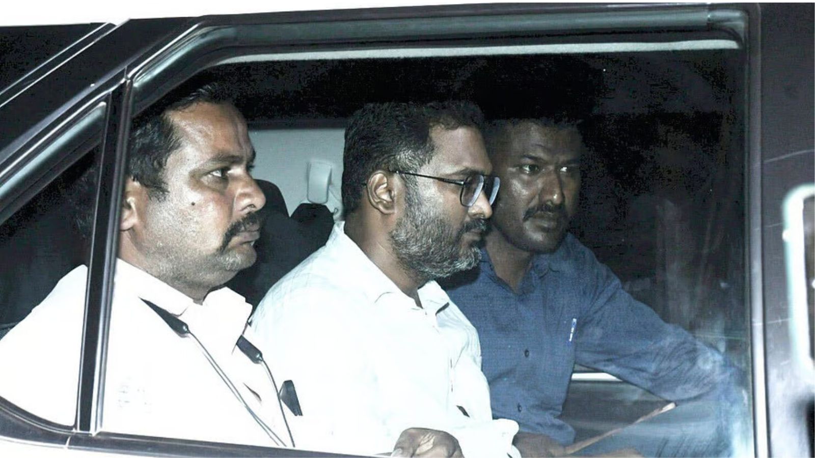 Tahsildar skips Ganesha event preparation to take bribe, trapped by Lokayukta