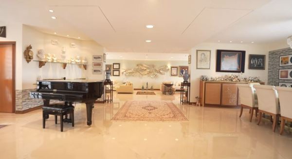 Adnan Sami's Mumbai house tour.