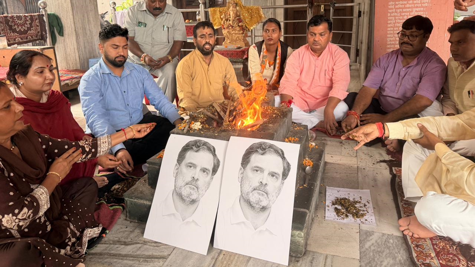 हल्द्वानी विवाद: भाजपा ने राहुल गांधी की 'बुद्धि शुद्धि' के लिए किया यज्ञ, कांग्रेस ने दी आंदोलन की चेतावनी