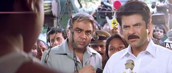 Paresh Rawal and Anil Kapoor in Nayak