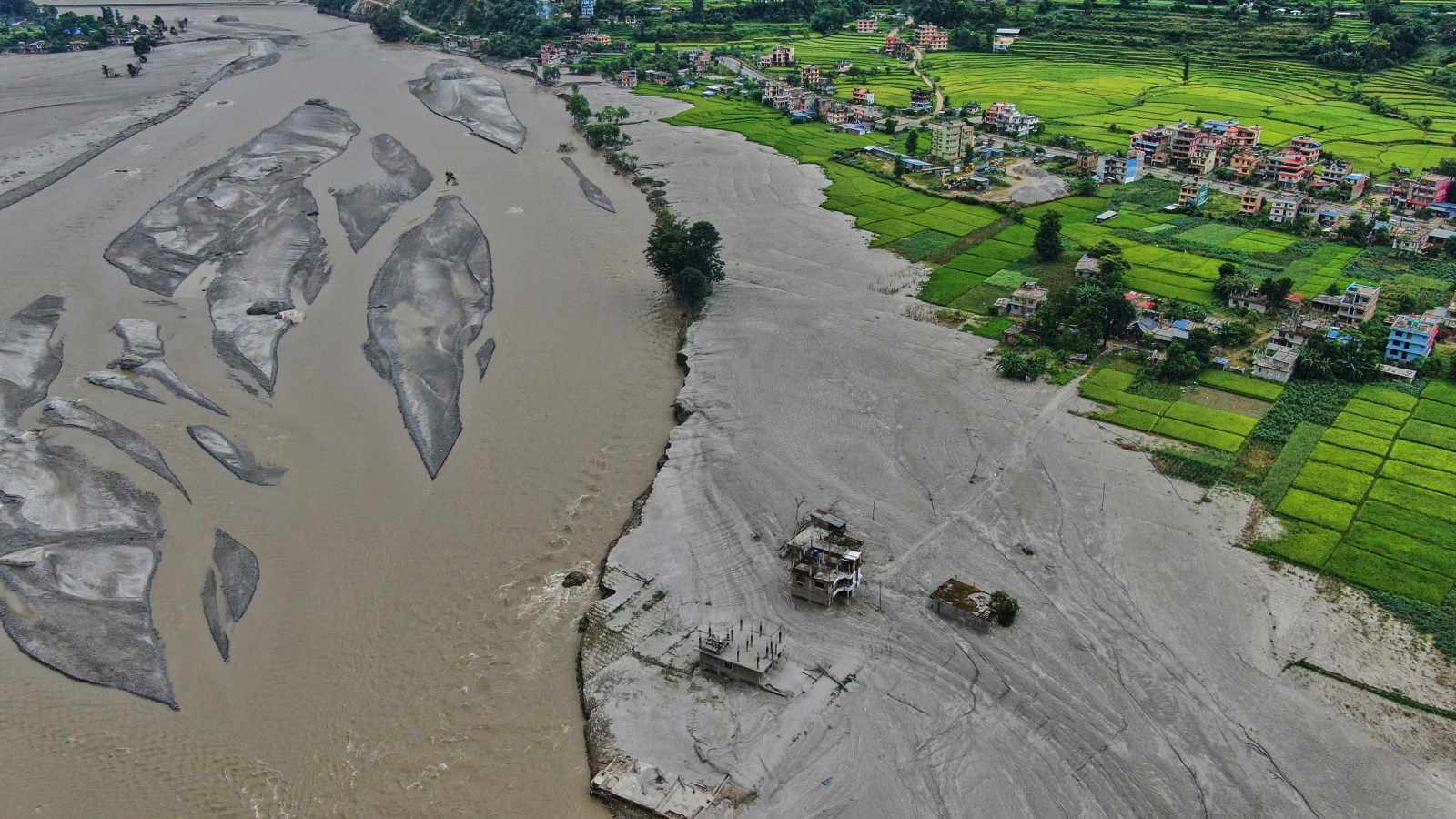 Month after deadly avalanche, Nepal braces for heavy rain, floods again