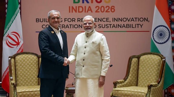 Iran President Masoud Pezeshkian Modi meet, Masoud Pezeshkian Modi meet, Brics, BRICS meet, BRICS summit, BRICS countries, Iran President Masoud Pezeshkian brics, Masoud Pezeshkian brics, Narendra Modi, Indian express news, current affairs