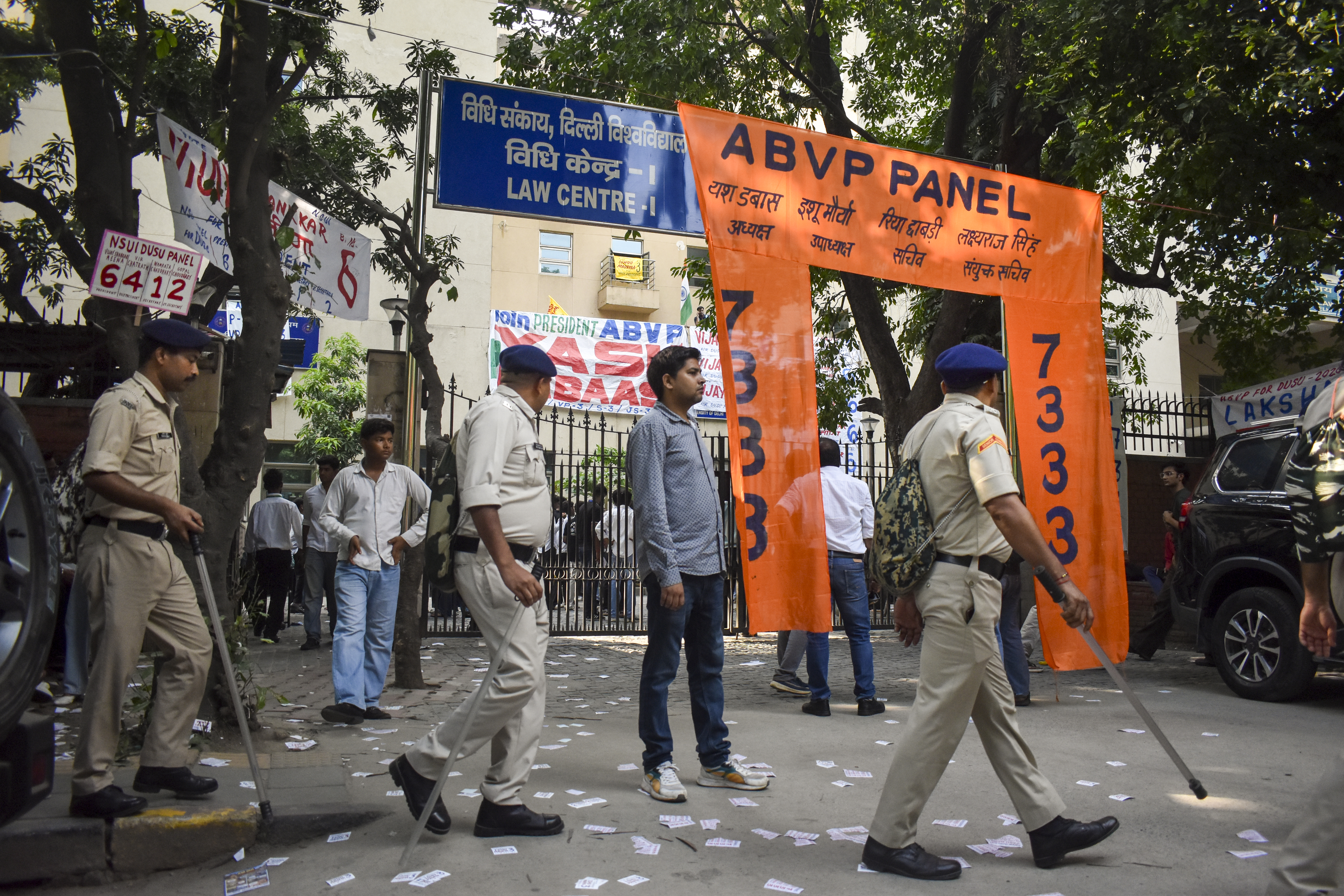 New Delhi: Police personnel stand guard ahead of the 'Delhi University Students' Union' ('DUSU') elections, in New Delhi, Wednesday, Sept. 16, 2026. (PTI Photo/Rushikesh More)