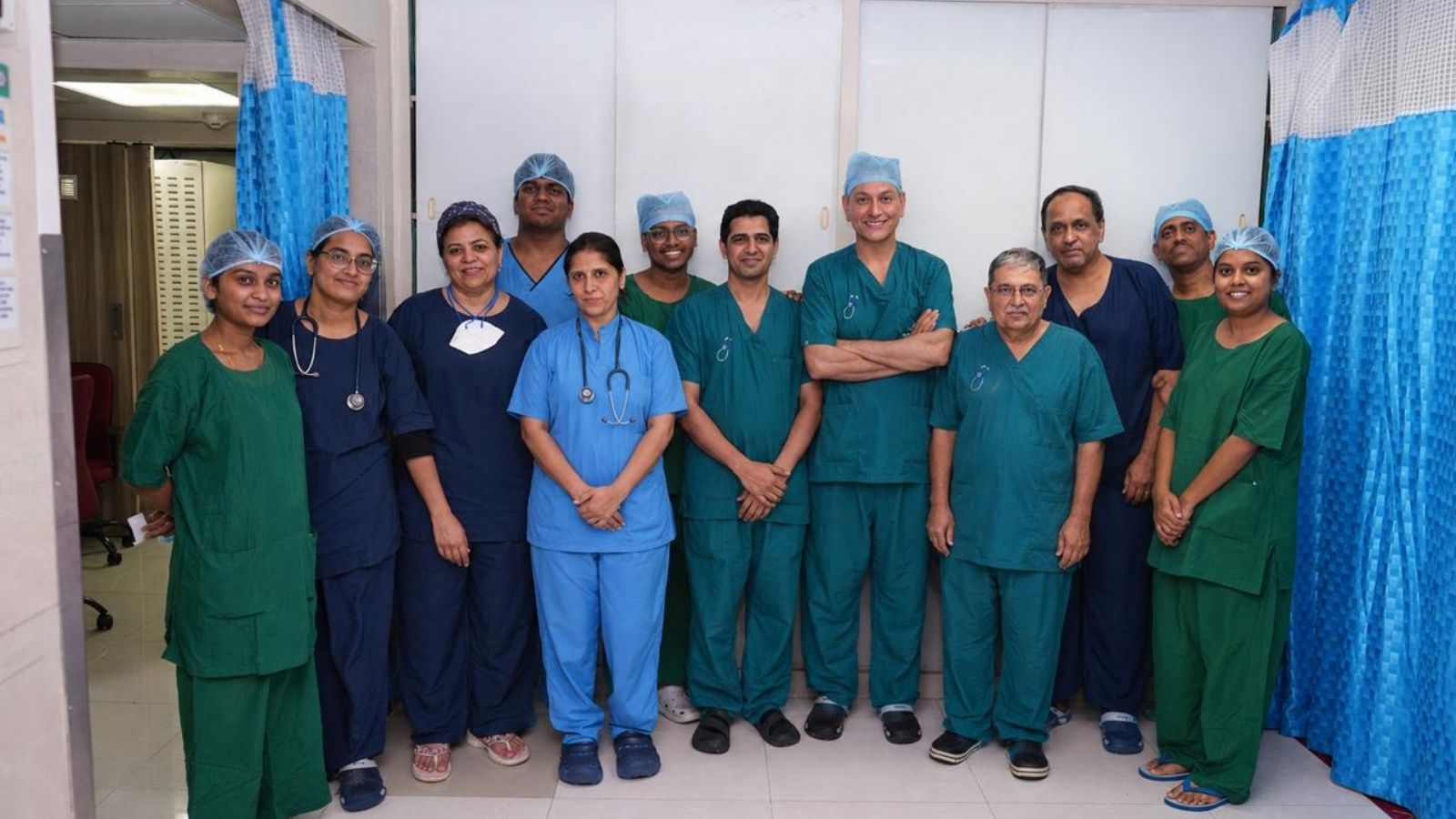 Mumbai Doctors Perform Rare Combined Procedure to Treat 77-Year-Old's Heart