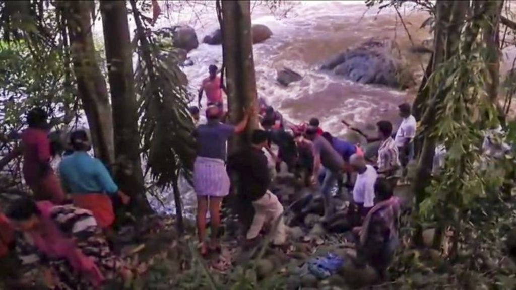 As rains intensified in Keralam, triggering mudslides, landslides and flash floods that claimed five lives and left two persons missing, Chief Minister V D Satheesan ordered an hourly assessment of the situation.