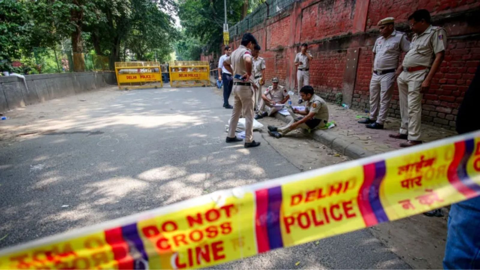 After teen rape, Delhi top cop orders city-wide sweep of dark spots & CCTVs – national After teen rape, Delhi top cop orders city-wide sweep of dark spots & CCTVs – national