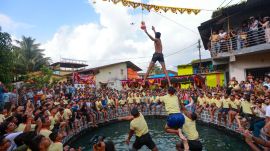 Pune Dahi Handi Main