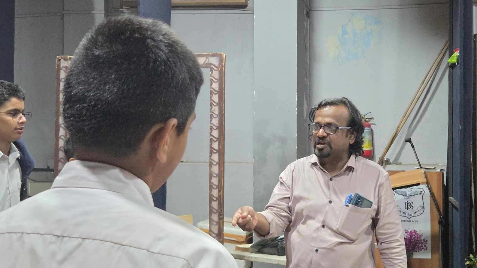रामनबाग के स्टारमेकर: शिक्षक रवींद्र सत्पूत की प्रेरणादायक कहानी