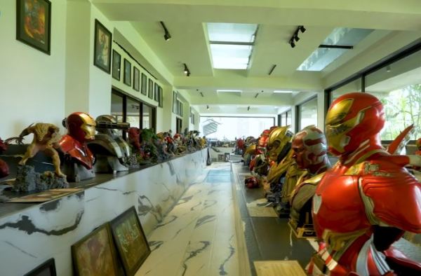 Room dedicated for Marvel figurines.