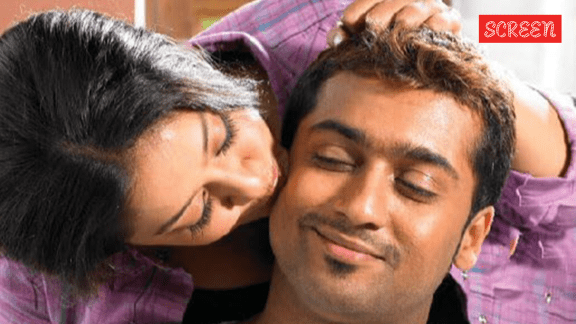 Suriya and Jyothika in Sillunu Oru Kaadhal, which released three days before the couple married in 2006 (Photo: IMDb)