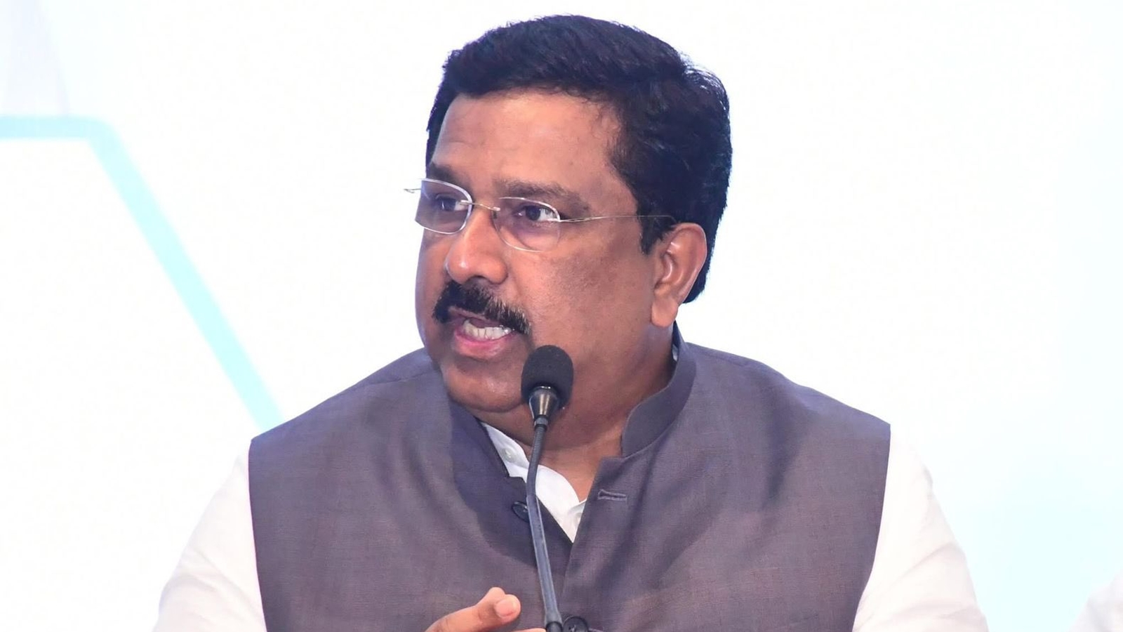 IIM-Jammu denies Congress MP claim that students who skipped Modi birthday event warned of fines