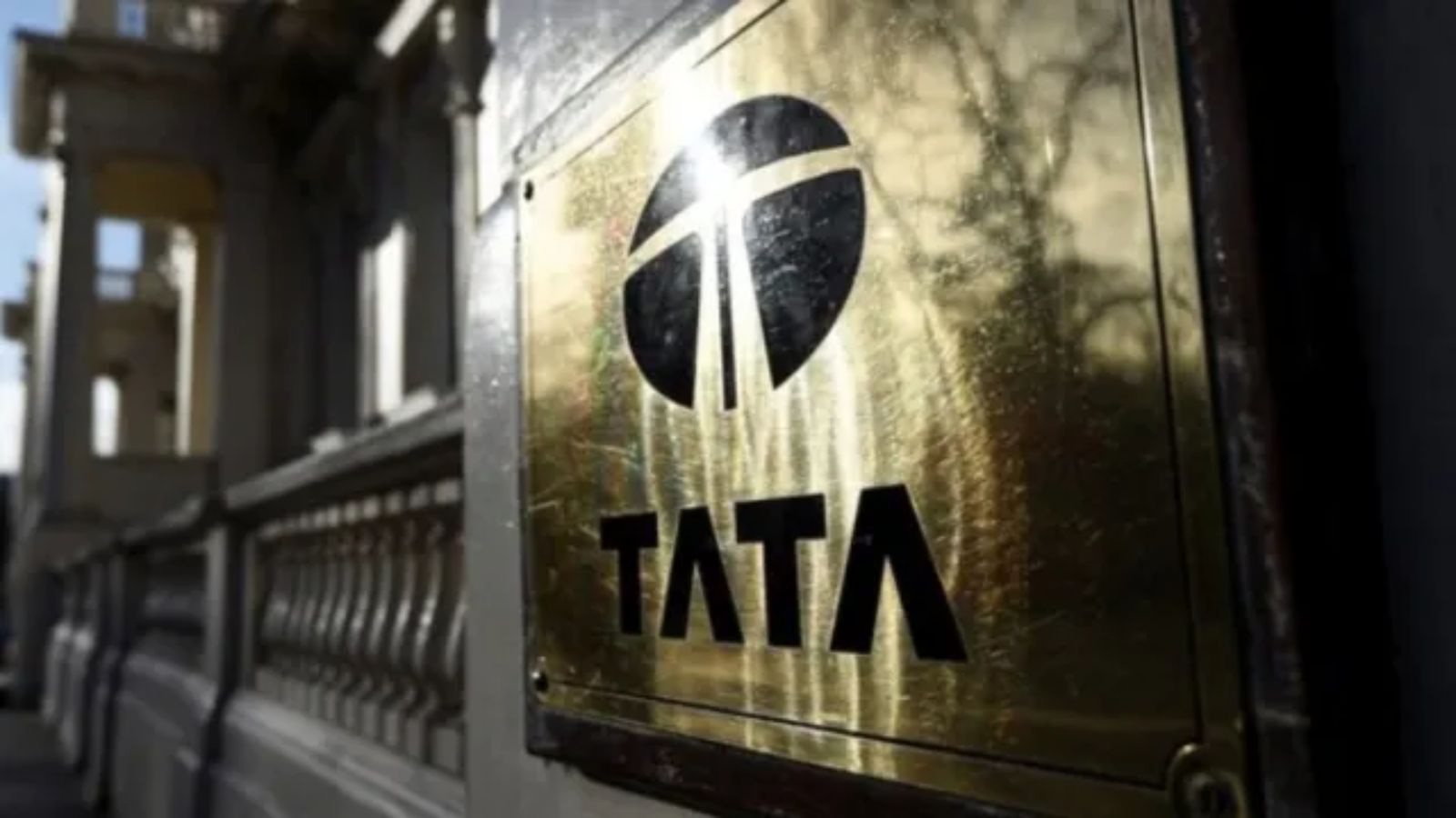 Tata Sons listing: RBI files caveat in High Court over mandatory listing