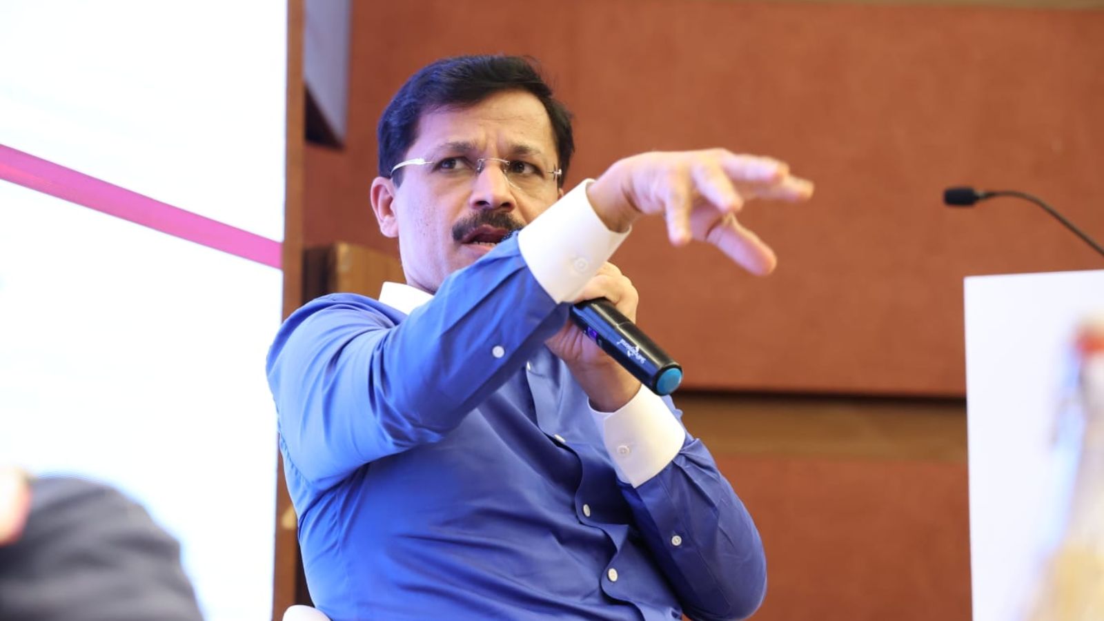 ‘Singham IAS’ Tukaram Mundhe says India needs to regulate online food sector