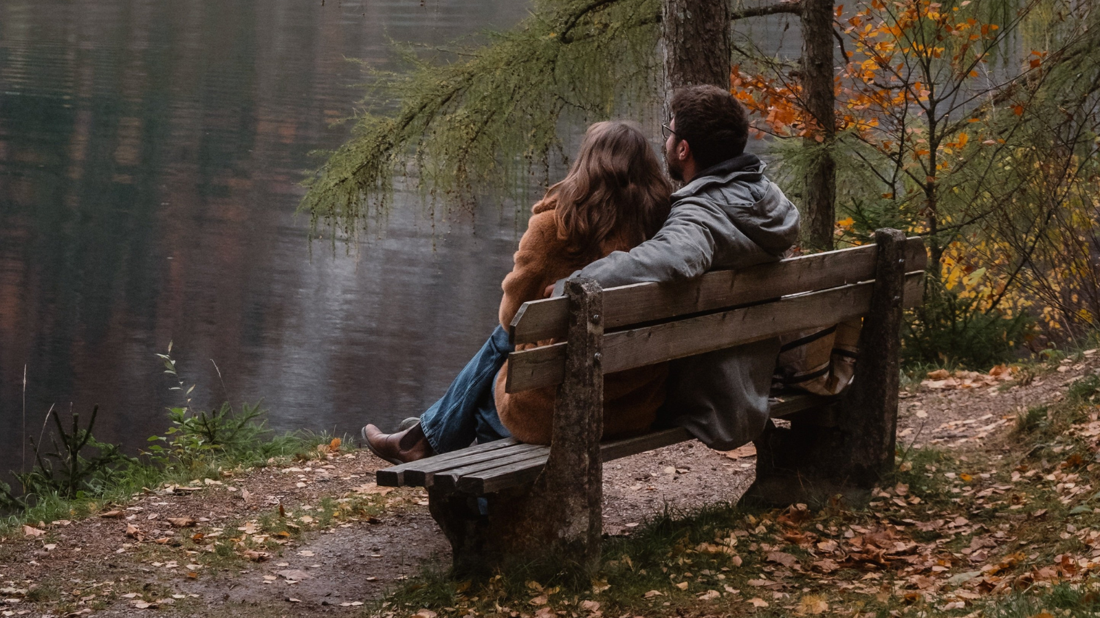 Couple sitting together in an undefined relationship or maybelationship