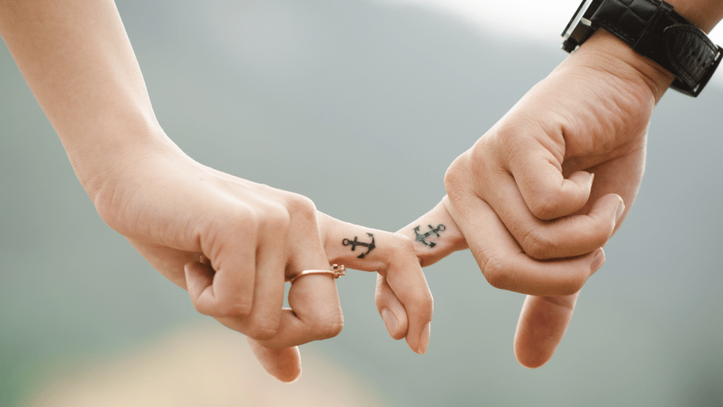 Couple sitting together in an undefined relationship or maybelatership