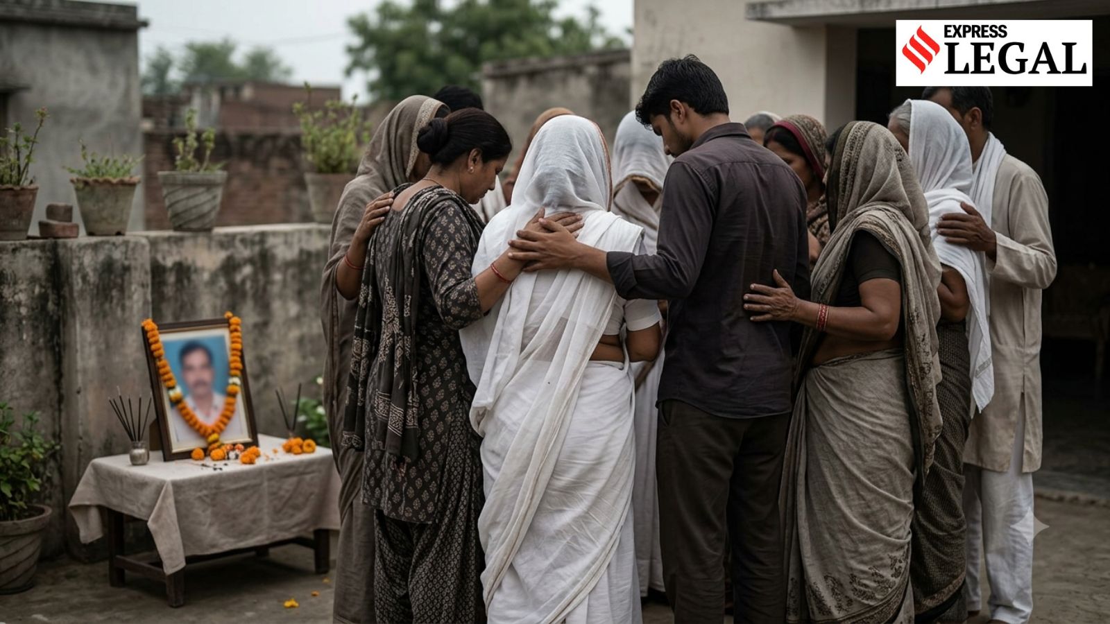 Rs 100 premium delay costs SBI Rs 2 lakh after customer dies in road accident Rs 100 premium delay costs SBI Rs 2 lakh after customer dies in road accident