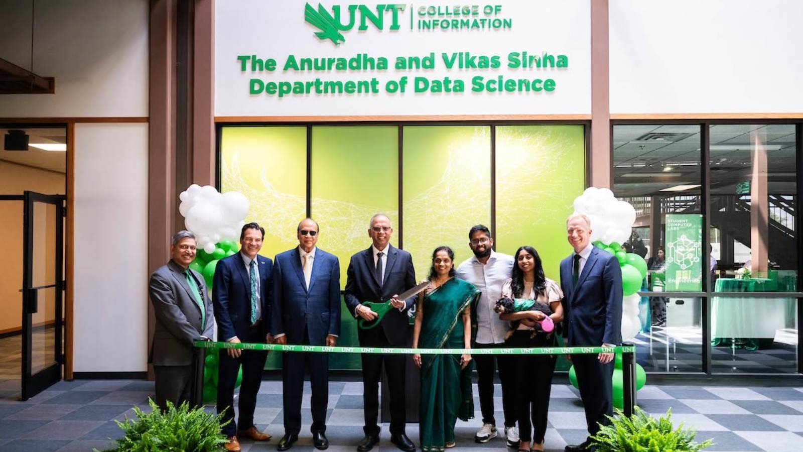 Who are Vikas and Anuradha Sinha, Indian-origin couple donating $20 million to US university?