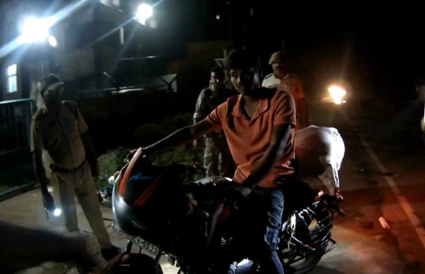 Purulia murder, West Bengal murder case, Purulia girlfriend murder, Balarampur police, Amit Kumar Mahato, Pritika Mahato, Purulia crime news, girlfriend murder case, NH 18 Purulia, motorcycle body case, West Bengal crime, Indian express news, Bengal news