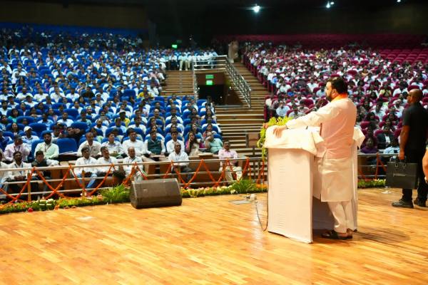 Bihar CM speaking to teachers of the newly inaugurated colleges, in Patna on Sunday