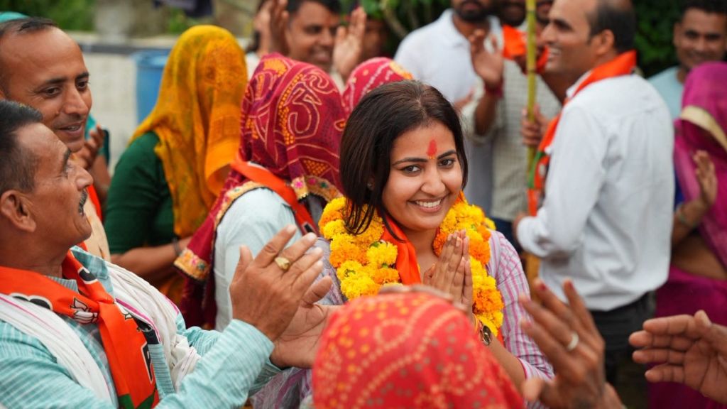 Aged 21 years and four months, the Bharatiya Janata Party (BJP) candidate defeated the Congress candidate by 101 votes to clinch ward 6
