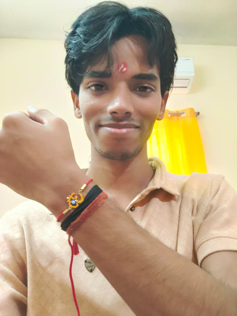 Abhishek wanted to study in DU and prepare for MBA