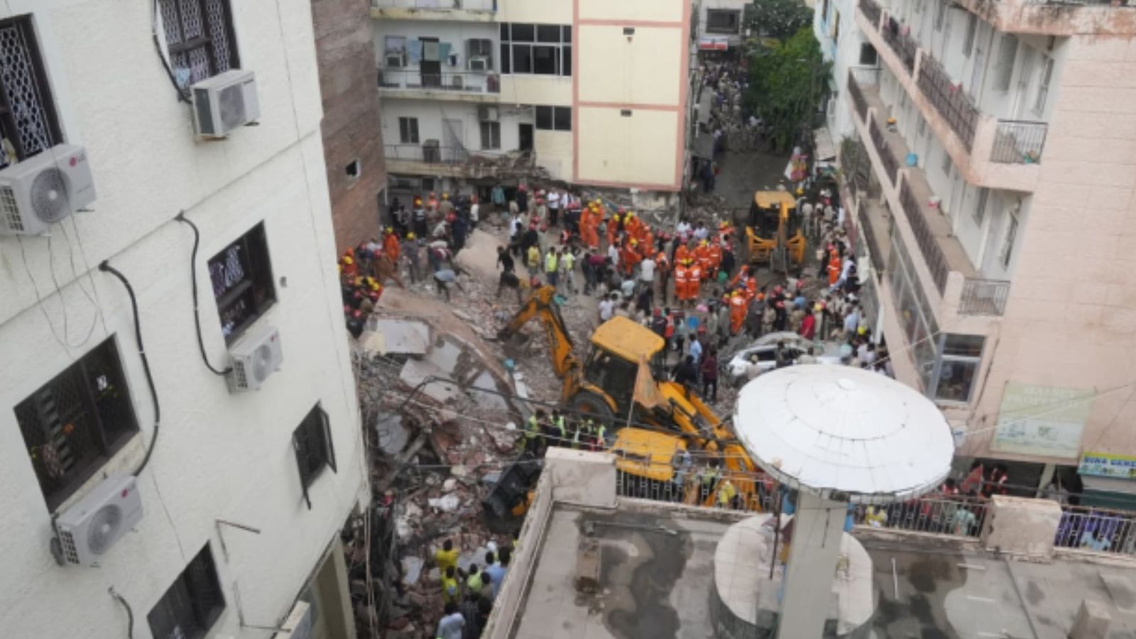 Owners didn’t engage ‘qualified’ persons for structural changes to Satya Niketan building: Cops