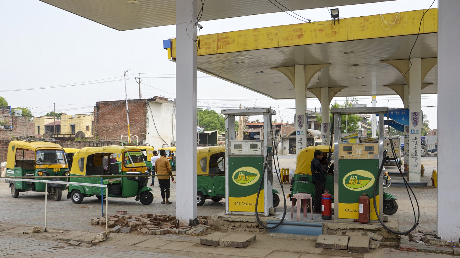 CNG prices hiked by Rs 2, PNG up Re 1 across MMR from today, September 1