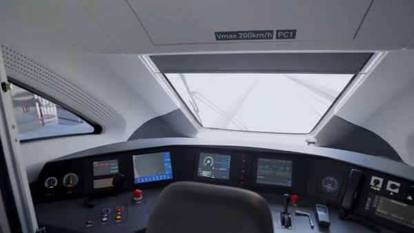 Inside driver cabin of Etihad Rail (Image: Etihad Rail)