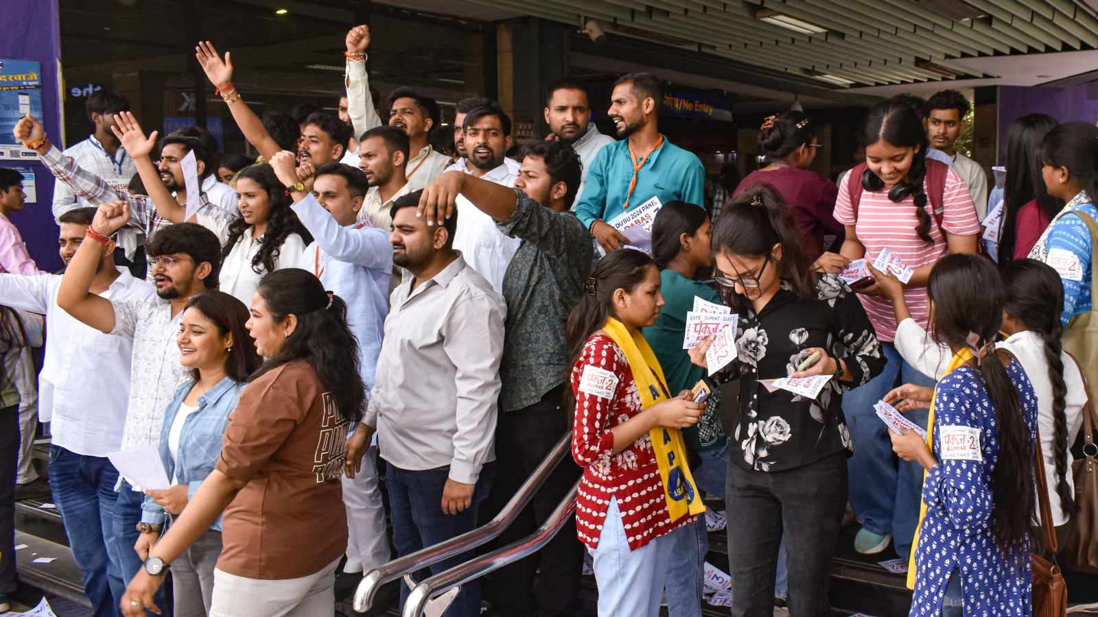 Tight security as DUSU polls counting underway, ABVP in the lead after first round
