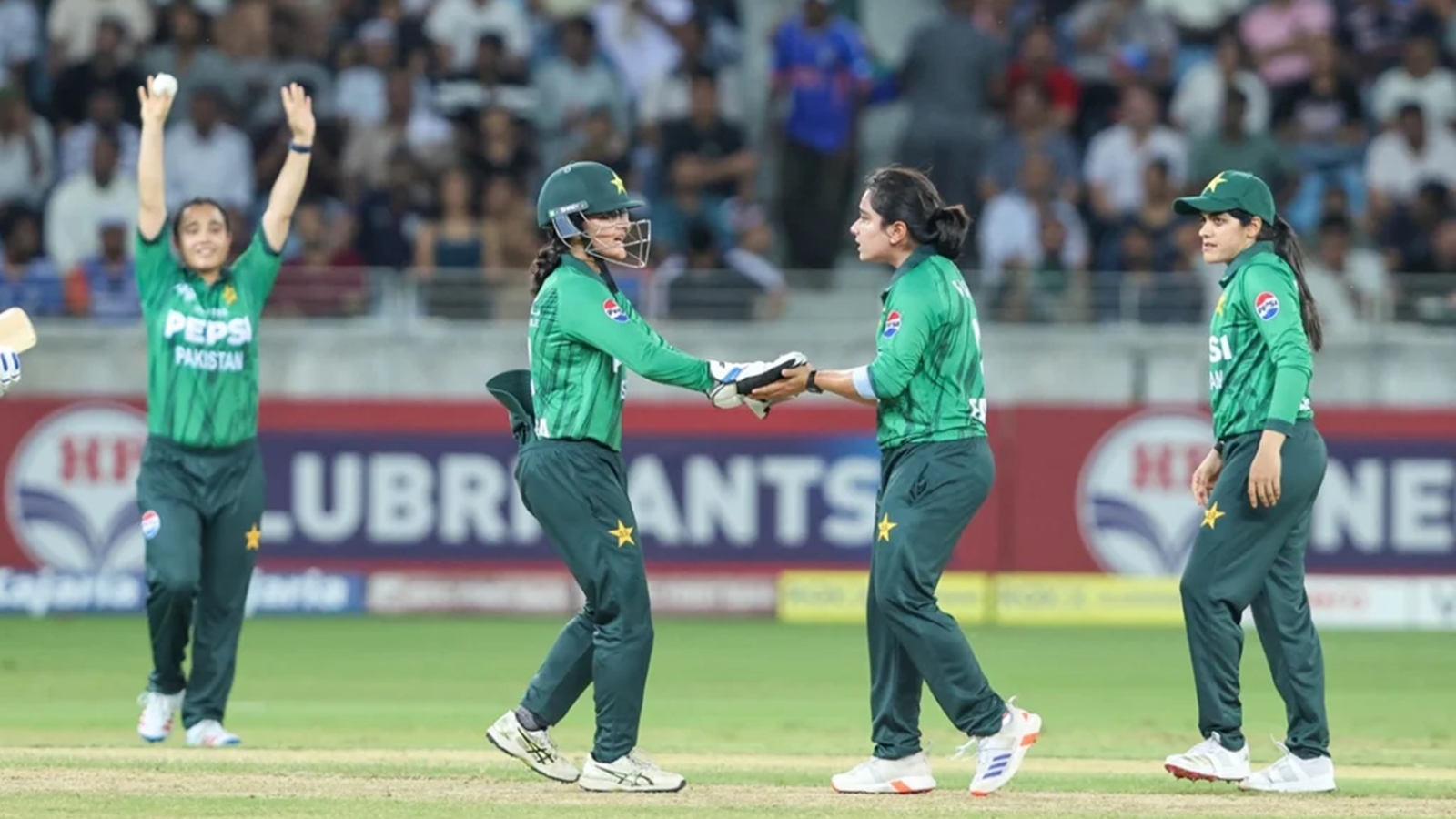 महिला एशिया कप: पाकिस्तानी कप्तान फातिमा सना पर ICC ने लगाया जुर्माना