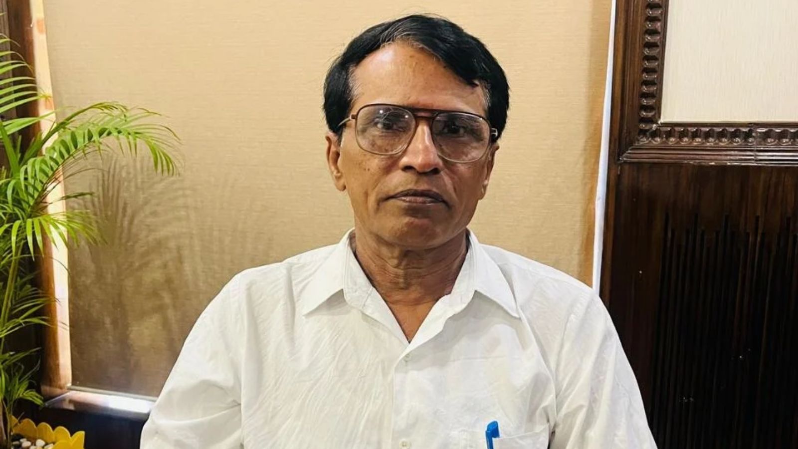 पूर्व माओवादी नेता मल्लोजुला वेणुगोपाल गोंडवाना विश्वविद्यालय में समन्वयक नियुक्त