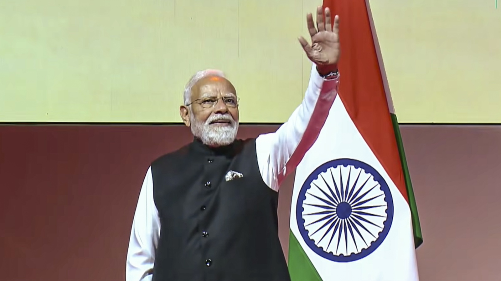 PM Modi's 25 Years in Public Office: Gujarat BJP Announces Grand Bike Rallies from Vadnagar to Varanasi