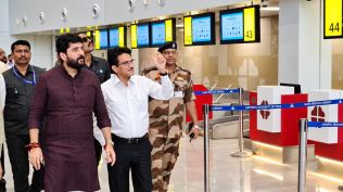 Mohol inspected the expanded check-in and security hold area built by renovating the old terminal building of Pune Airport.