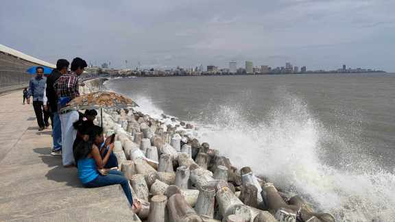 Mumbai sea