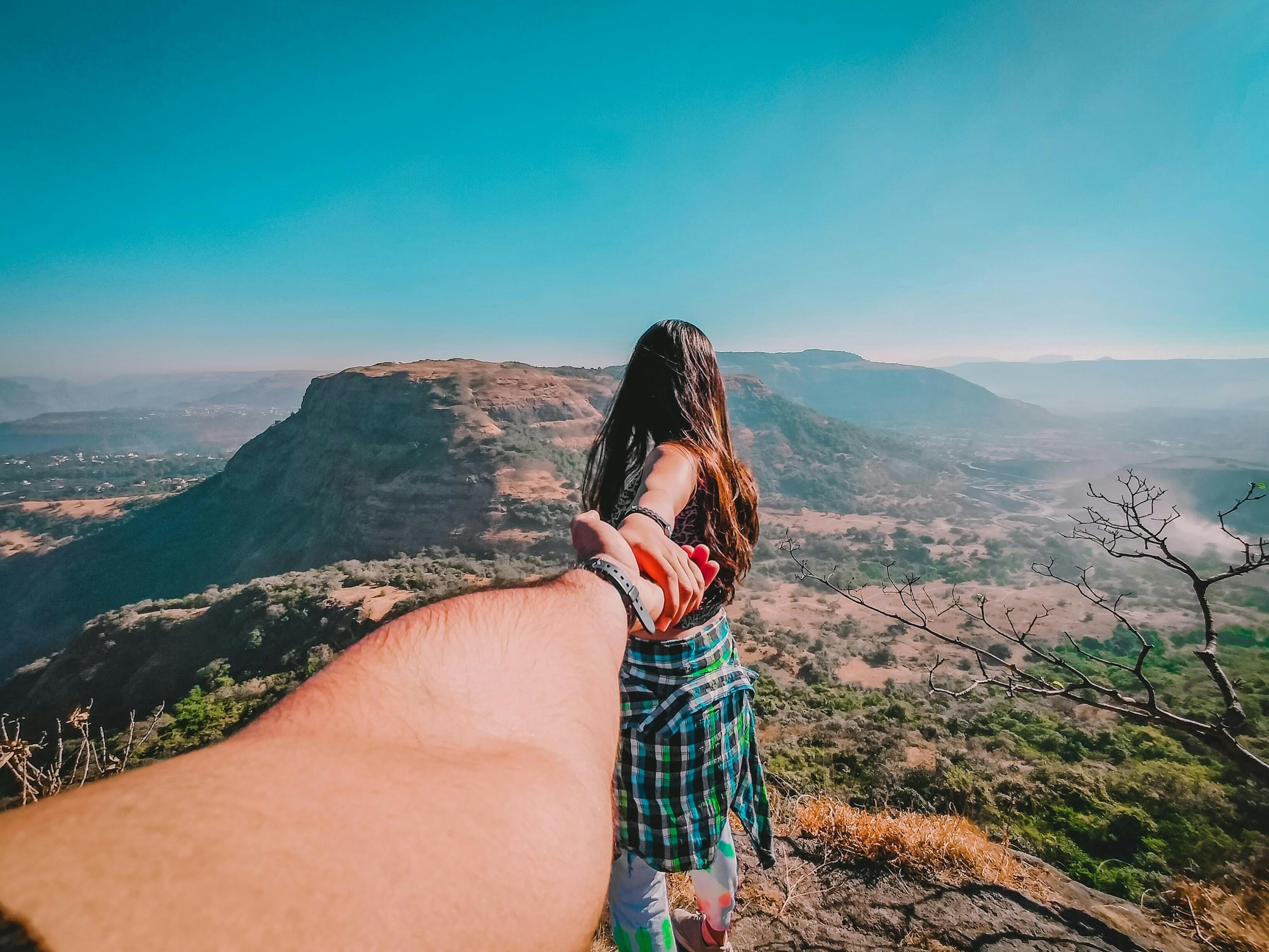As political and social divisions deepen, young Indians are increasingly weighing ideology alongside family, religion and community while dating. (Image: Unsplash)